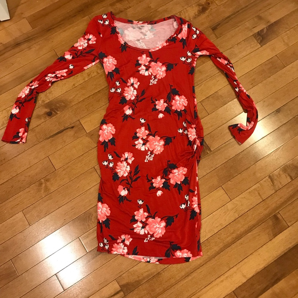 old navy maternity  sleeve dress